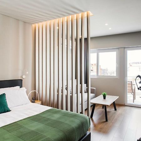 Wyz Attiki Aparthotel Athènes Extérieur photo