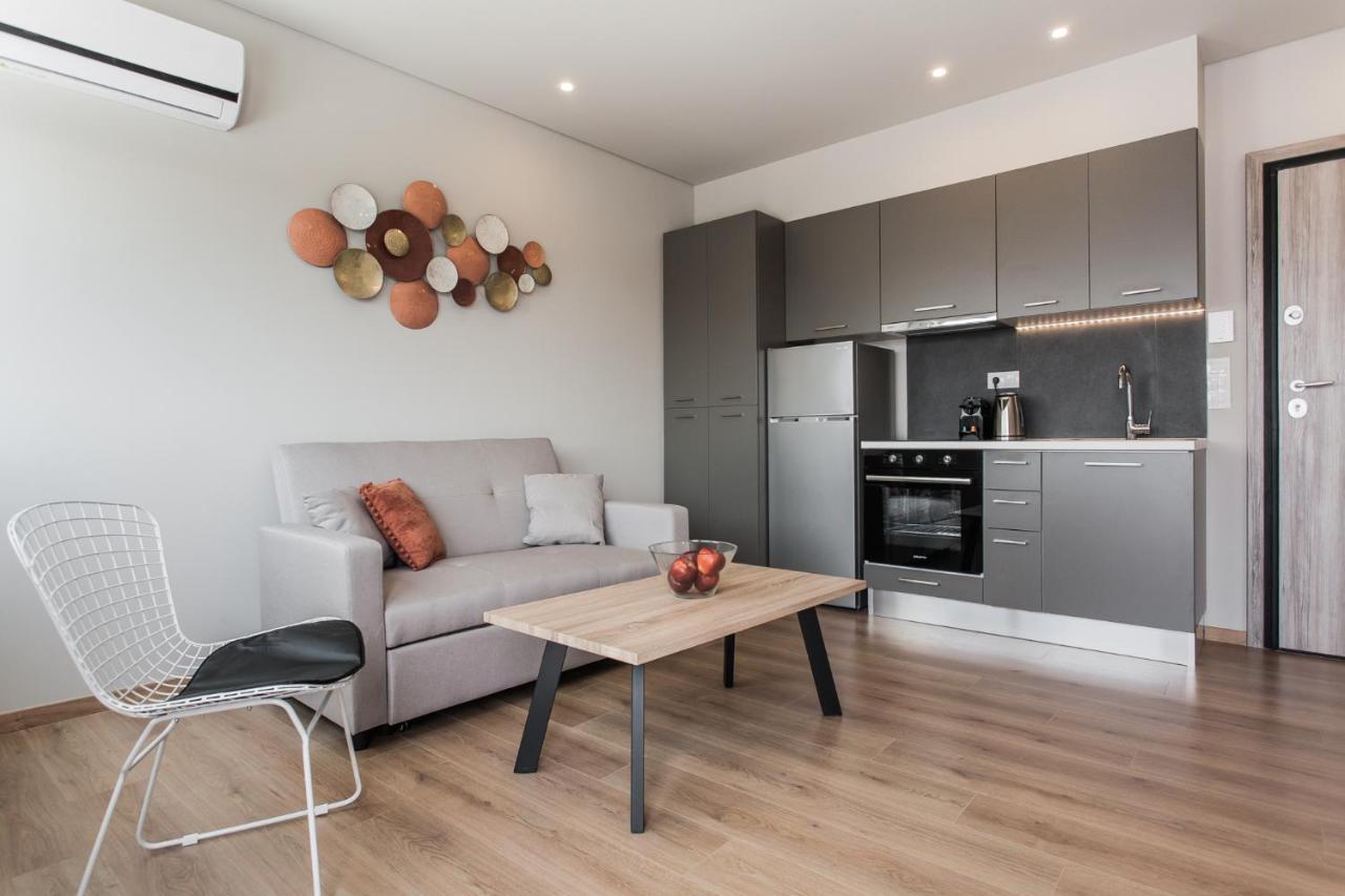 Wyz Attiki Aparthotel Athènes Extérieur photo