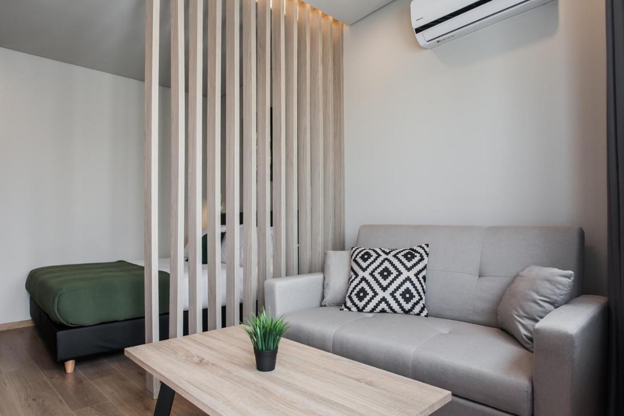 Wyz Attiki Aparthotel Athènes Extérieur photo