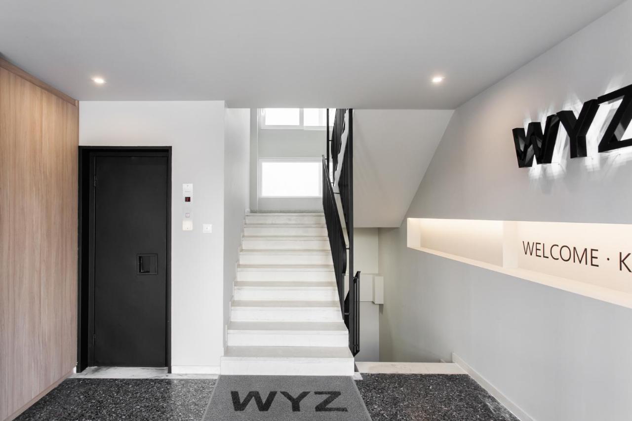 Wyz Attiki Aparthotel Athènes Extérieur photo