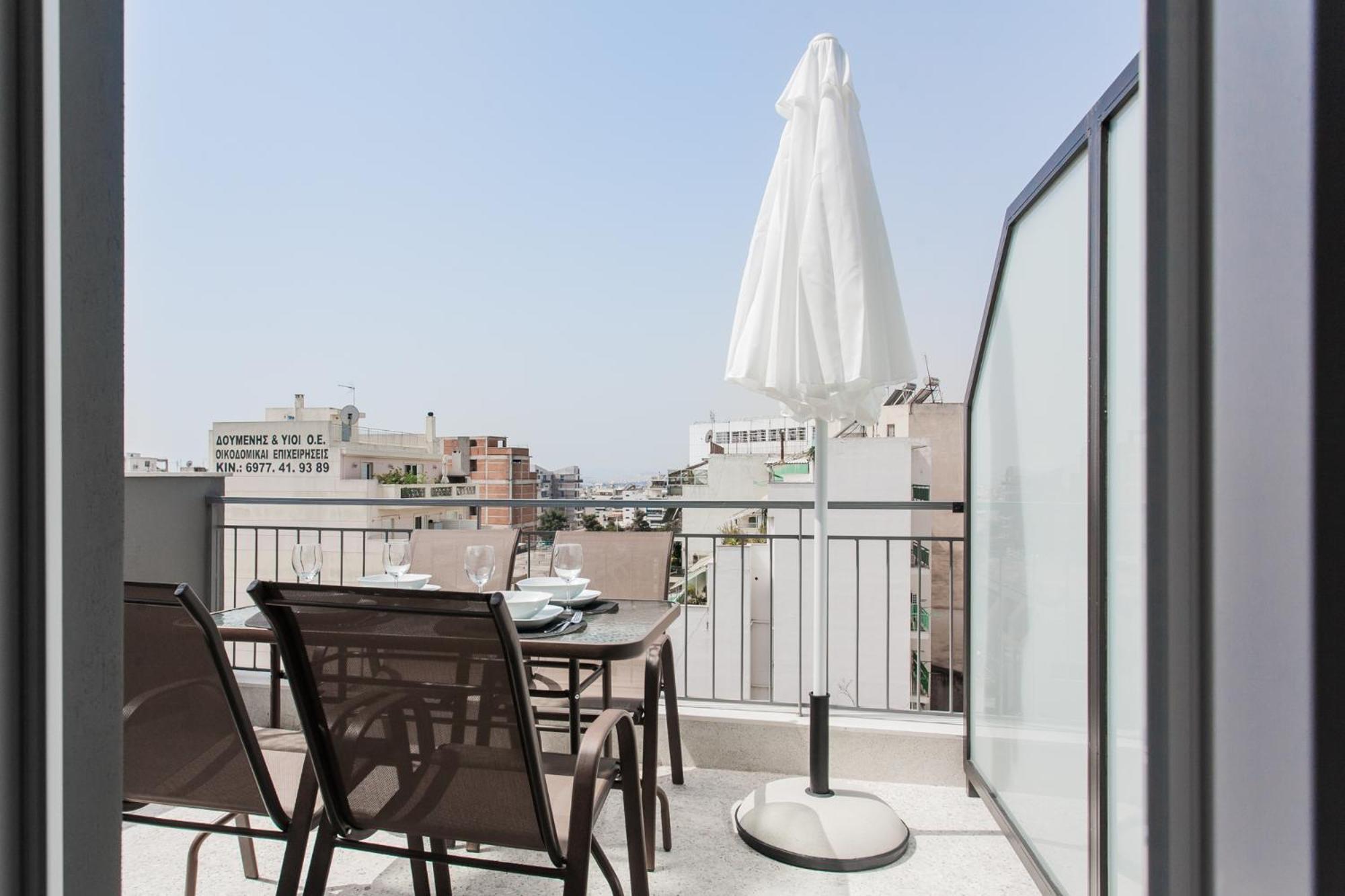 Wyz Attiki Aparthotel Athènes Extérieur photo